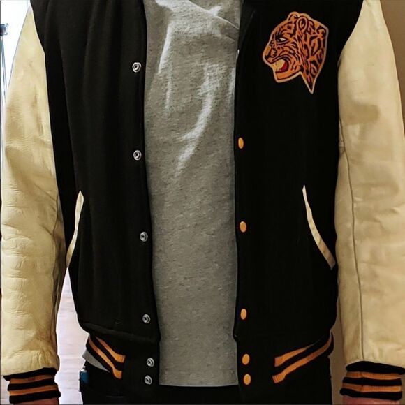 Vintage Wool & Leather Wentworth Institute Technology Boston Retro Team Jacket-M - Picture 6 of 12
